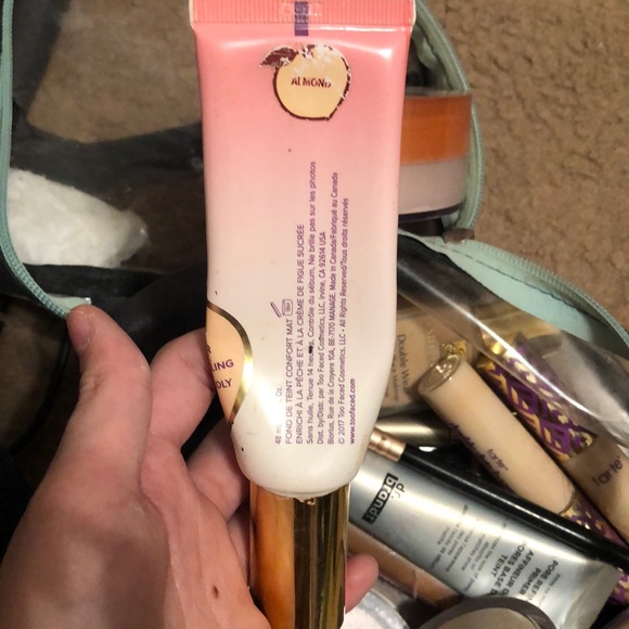 Too Faced Cosmetics Peaches foundation - Picture 2 of 2